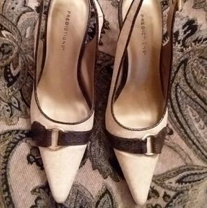 Size 5 Classic 1 inch heel.